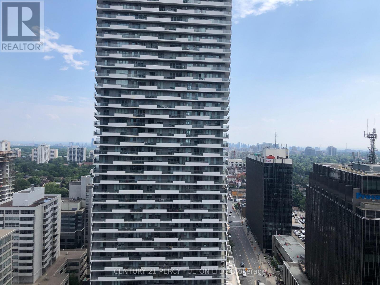 Photo 3 of 2001 8 Eglinton Avenue E, Toronto ON