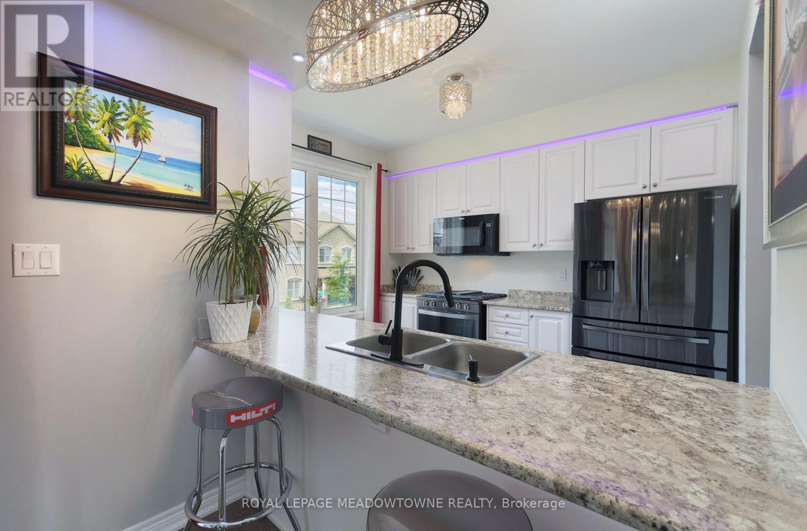 Photo 11 of 21 Labrish Road, Brampton ON