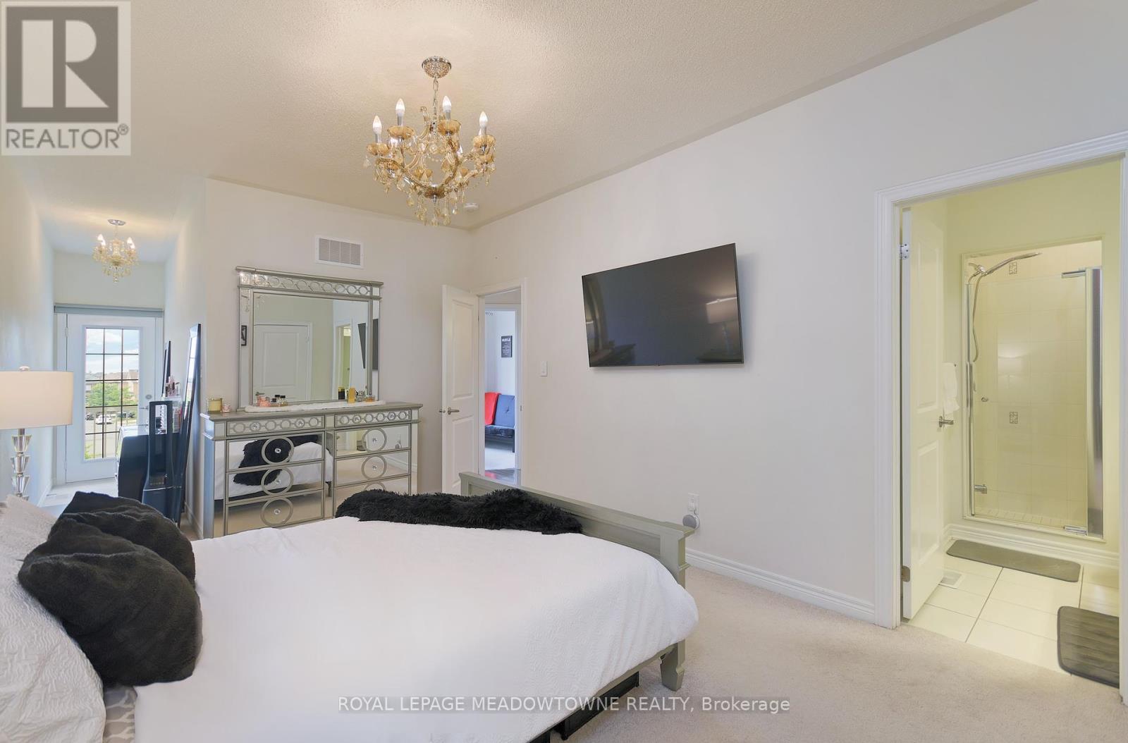 Photo 24 of 21 Labrish Road, Brampton ON