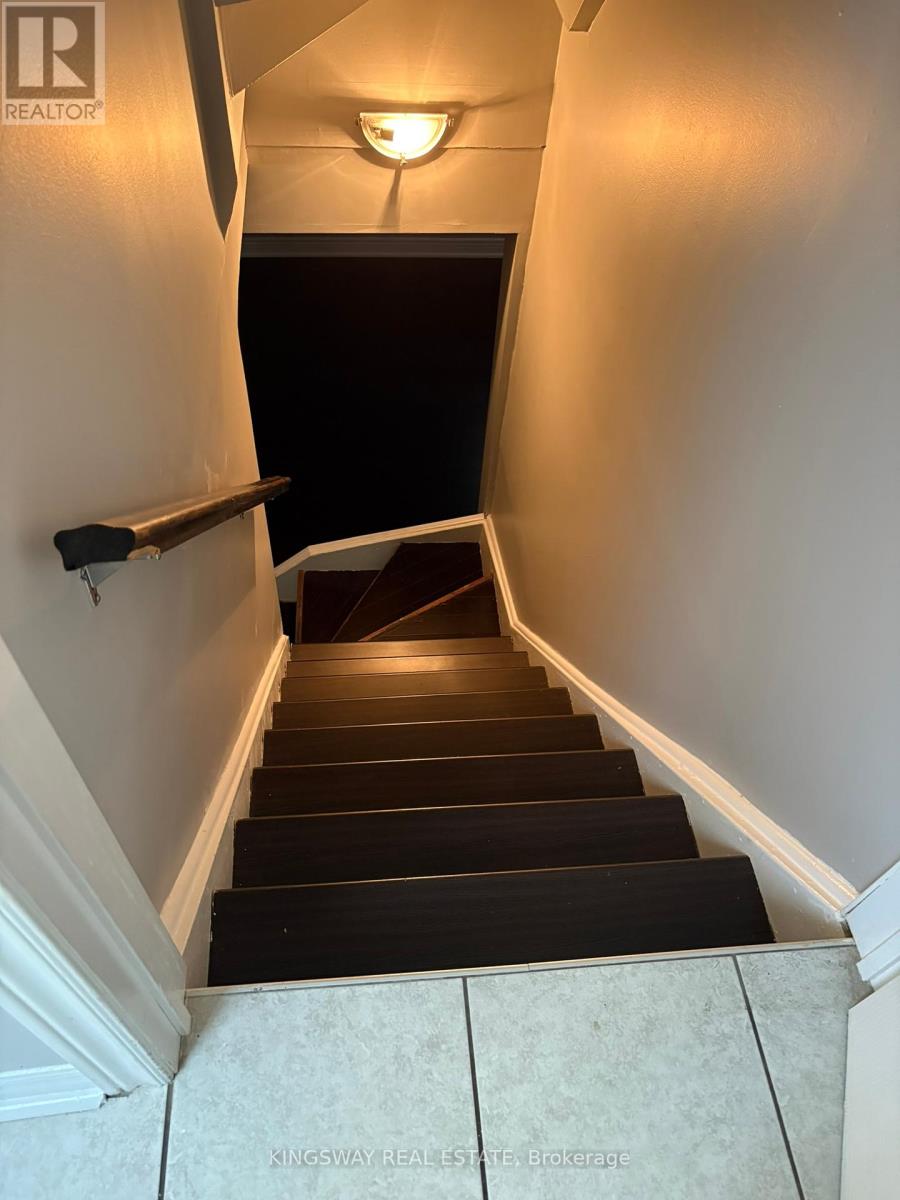 Photo 15 of 3255 Anderson Crescent S, Mississauga ON