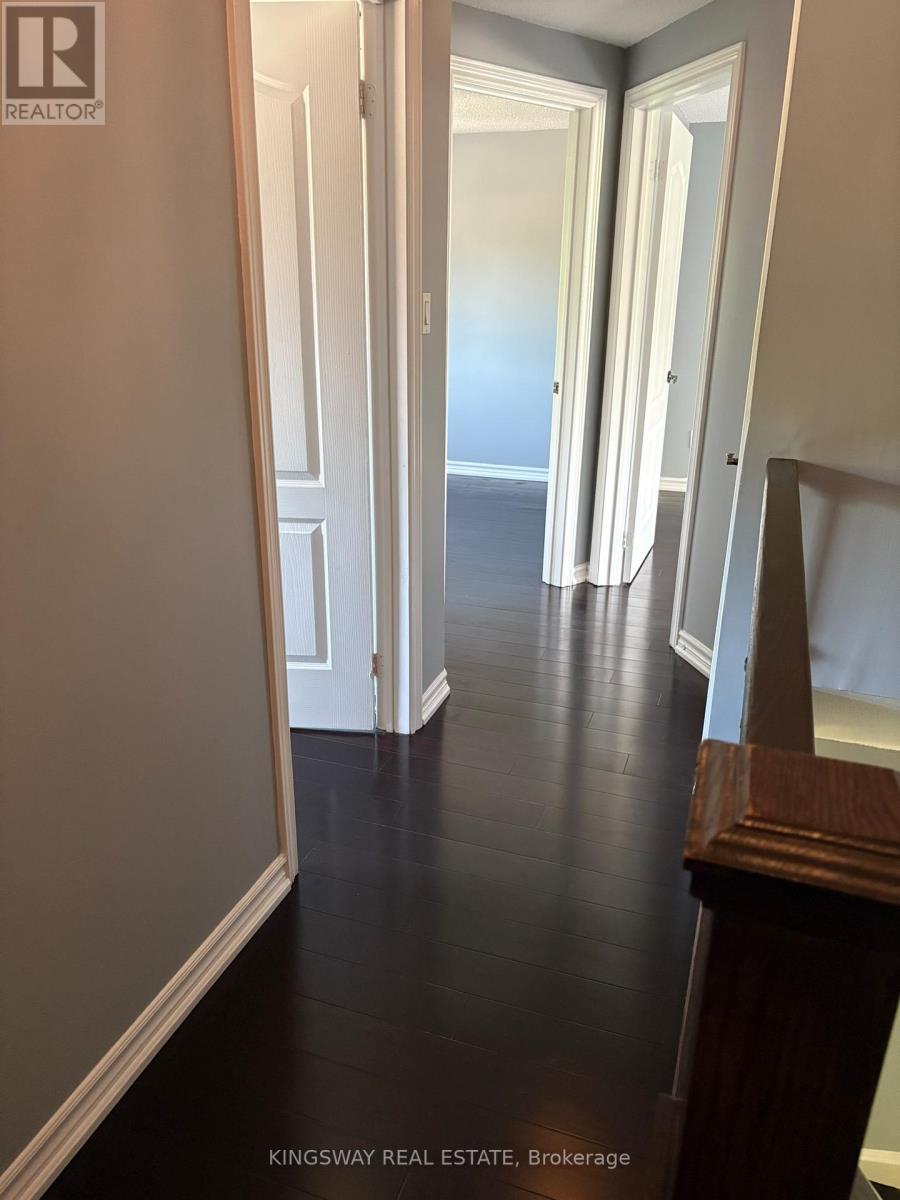 Photo 22 of 3255 Anderson Crescent S, Mississauga ON