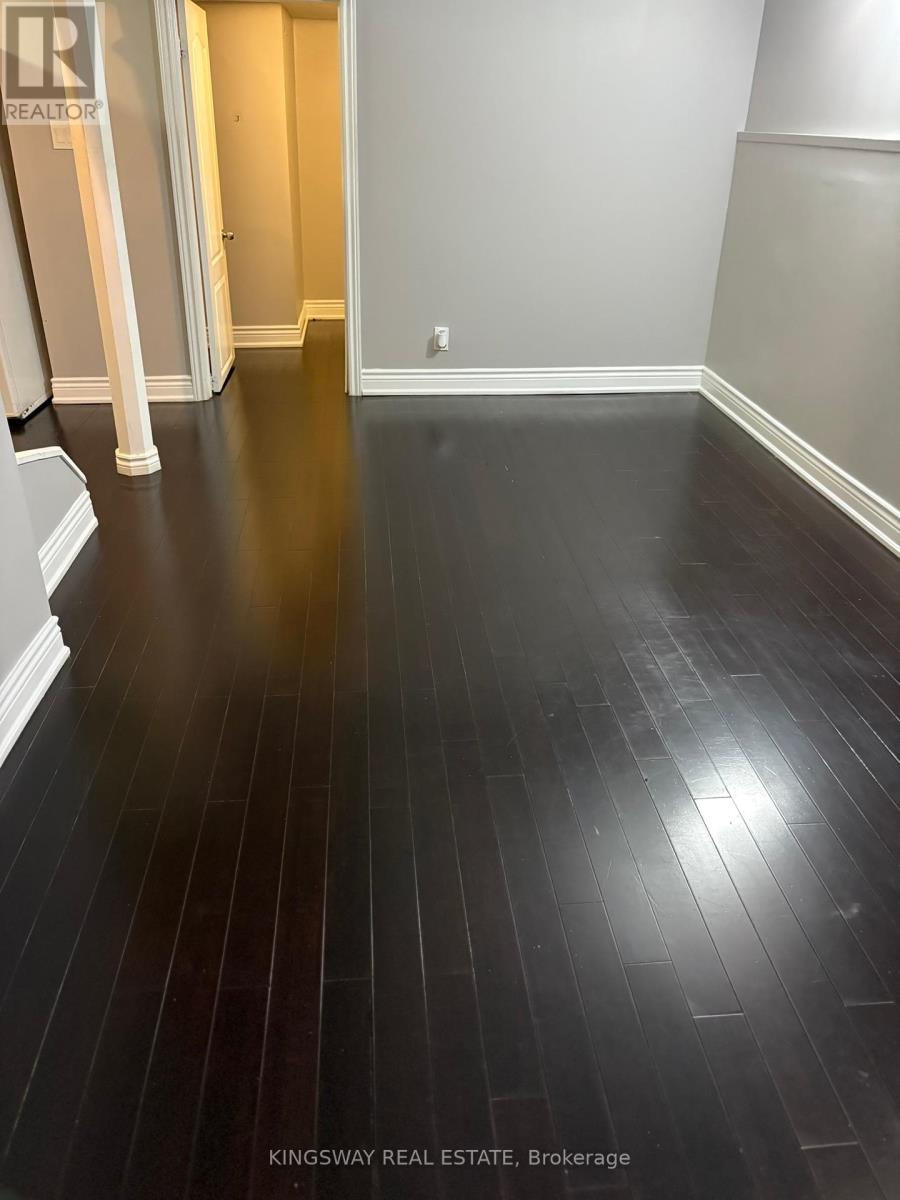 Photo 29 of 3255 Anderson Crescent S, Mississauga ON