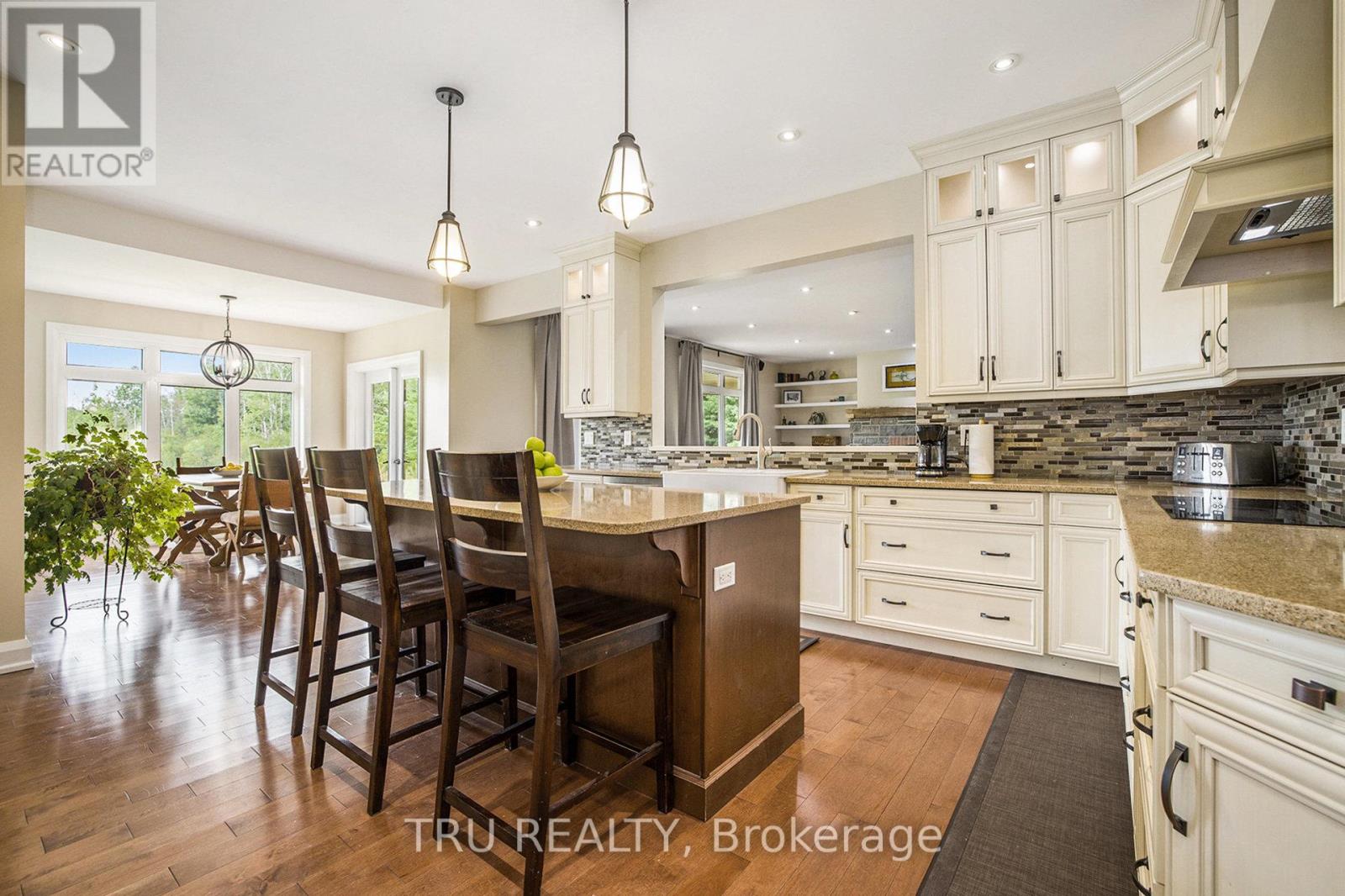 Photo 11 of 2465 Marchurst Road, Ottawa ON