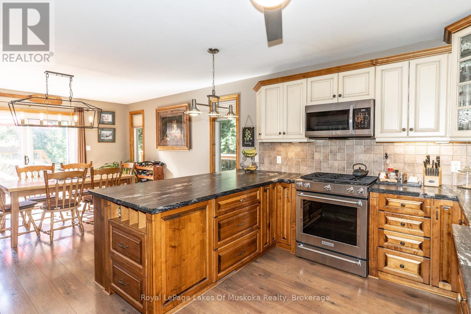 Photo 12 of 16 1023 Carlo Enterprise Road, Muskoka Lakes ON