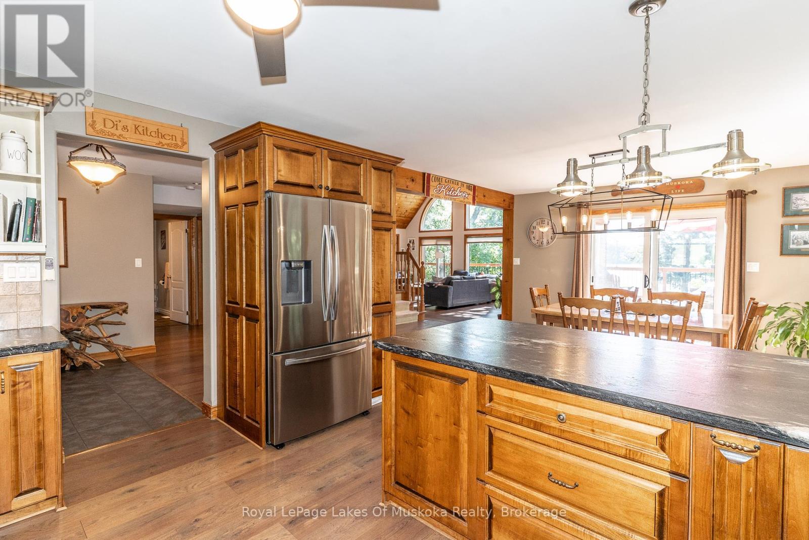 Photo 13 of 16 1023 Carlo Enterprise Road, Muskoka Lakes ON