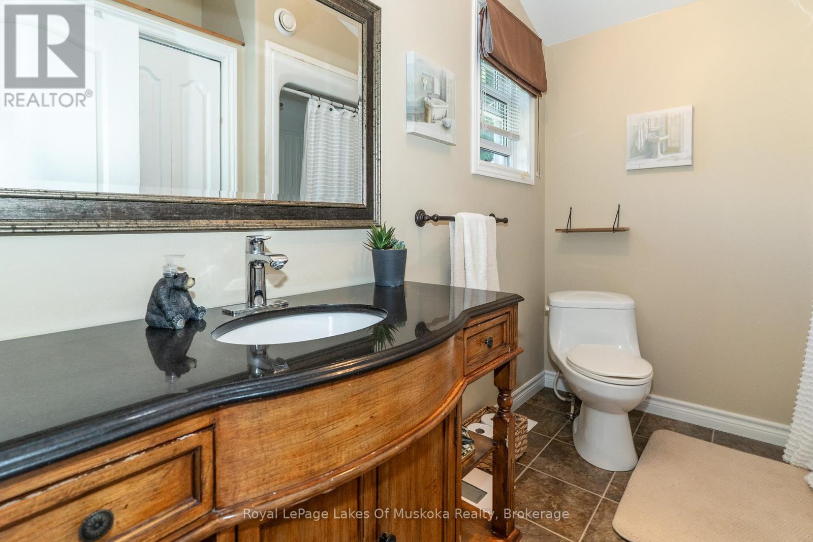 Photo 22 of 16 1023 Carlo Enterprise Road, Muskoka Lakes ON