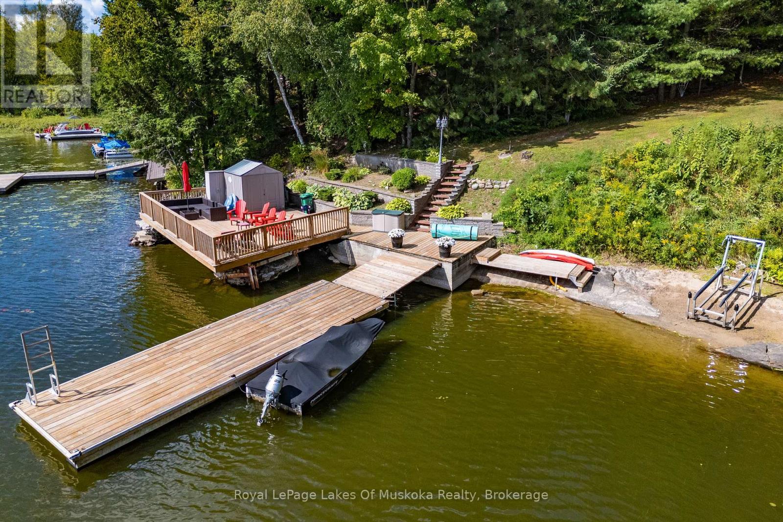 Photo 3 of 16 1023 Carlo Enterprise Road, Muskoka Lakes ON