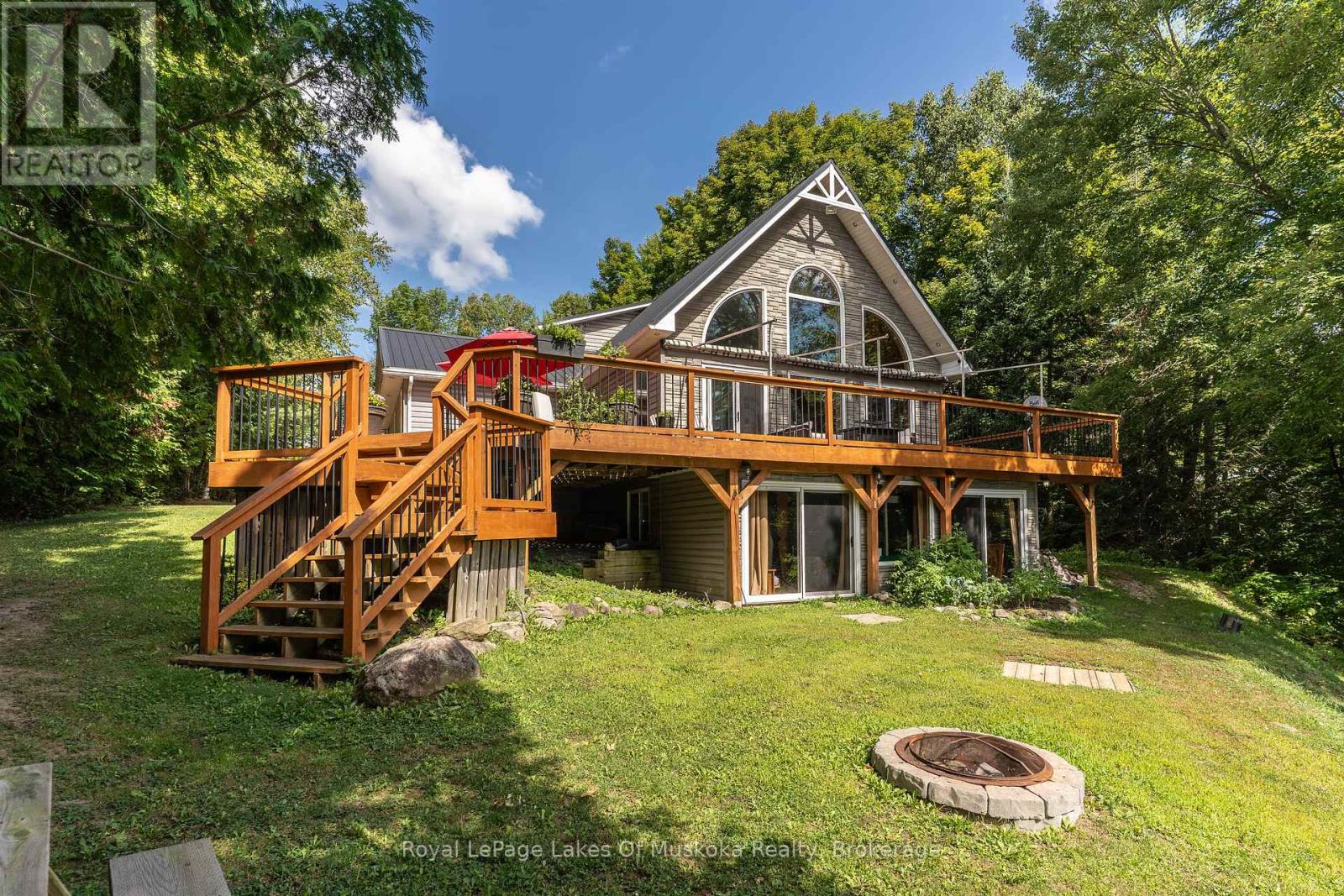 Photo 40 of 16 1023 Carlo Enterprise Road, Muskoka Lakes ON
