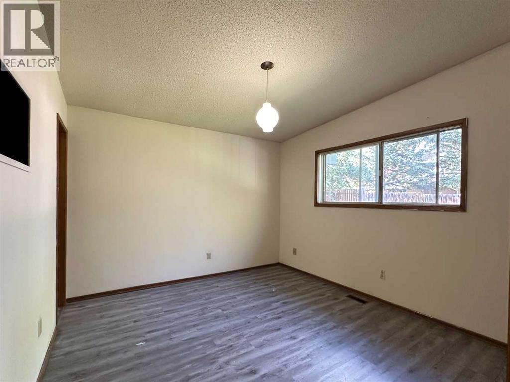 Single Family House Bungalow for Sale in  Dalhousie Drive NW Dalhousie Calgary 