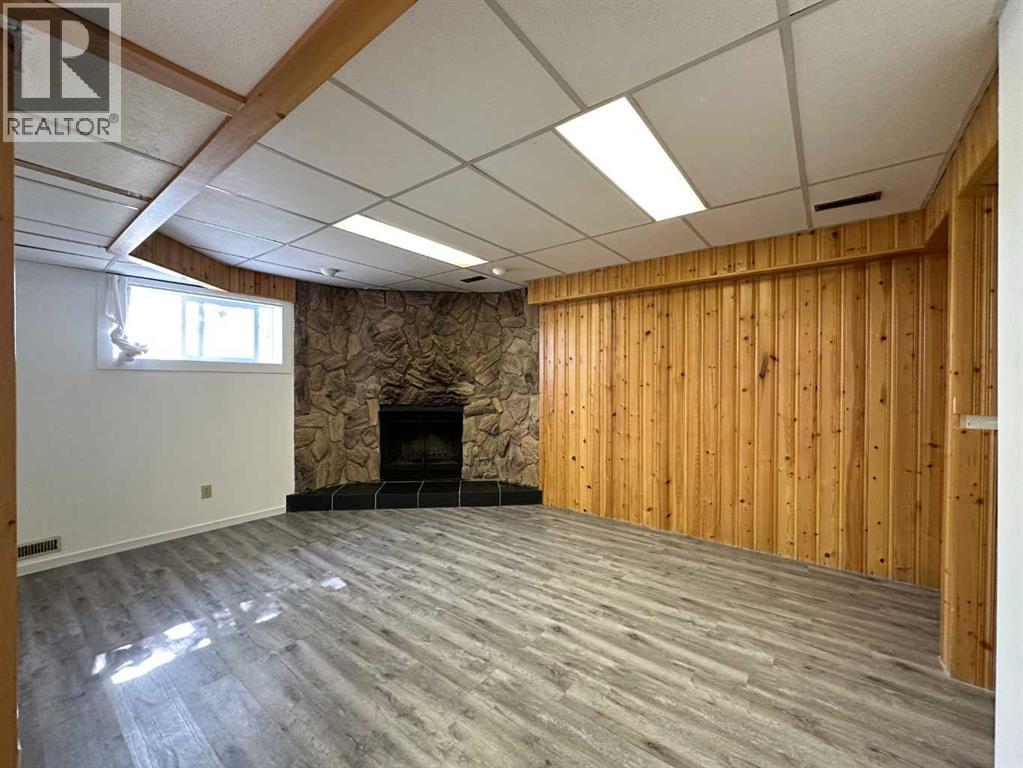 Single Family House Bungalow for Sale in  Dalhousie Drive NW Dalhousie Calgary 