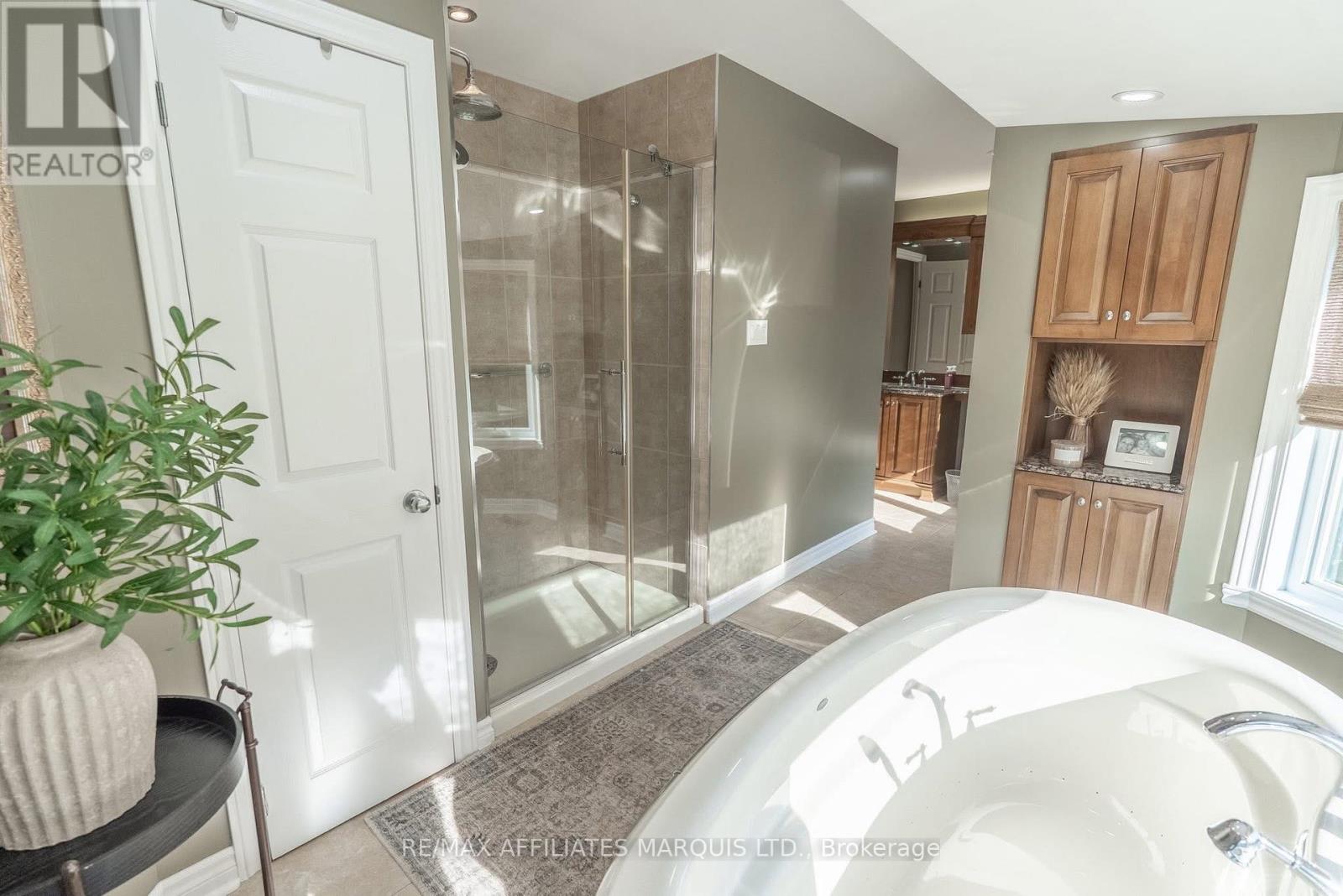 Photo 16 of 1733 Blakely Drive, Cornwall ON