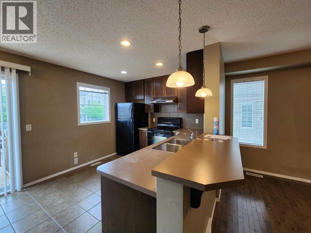 Single Family House for Sale in  Country Village Gate NE Country Hills Village Calgary 