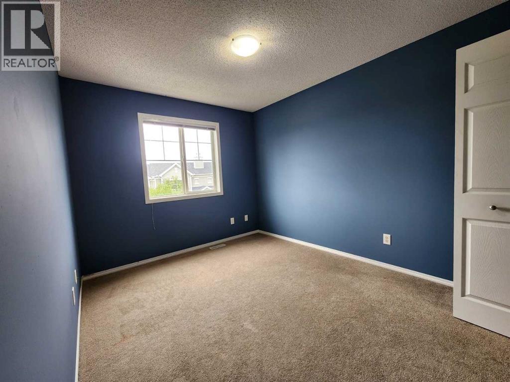 Single Family House for Sale in  Country Village Gate NE Country Hills Village Calgary 