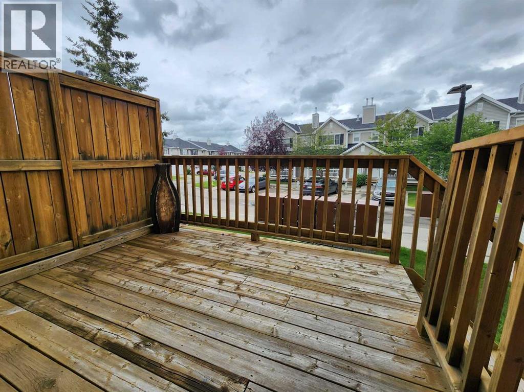Single Family House for Sale in  Country Village Gate NE Country Hills Village Calgary 