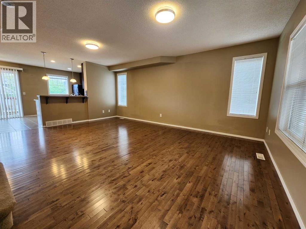 Single Family House for Sale in  Country Village Gate NE Country Hills Village Calgary 