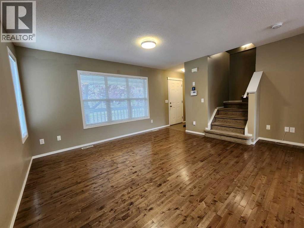 Single Family House for Sale in  Country Village Gate NE Country Hills Village Calgary 
