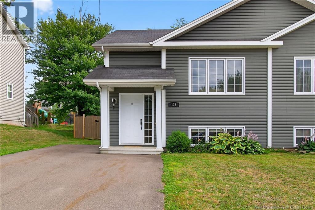 Photo 2 of 125 Belle Foret Street, Dieppe NB