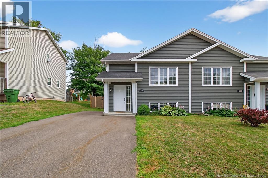 Photo 3 of 125 Belle Foret Street, Dieppe NB
