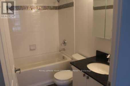 Photo 10 of 503 73 King William Crescent, Richmond Hill ON