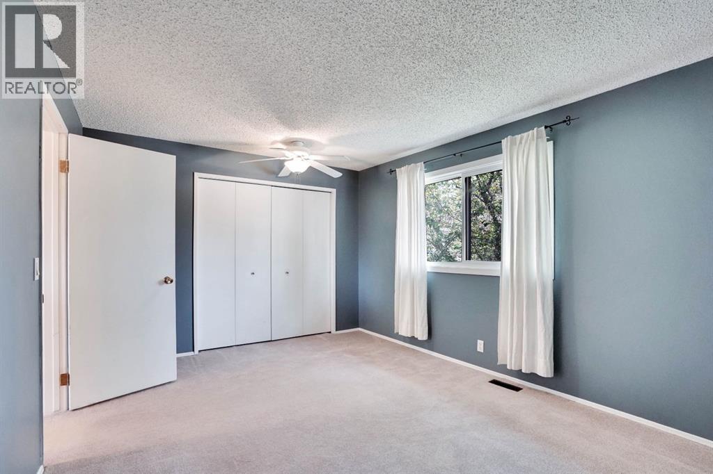 Single Family House for Sale in   Bermuda Drive NW Beddington Heights Calgary 