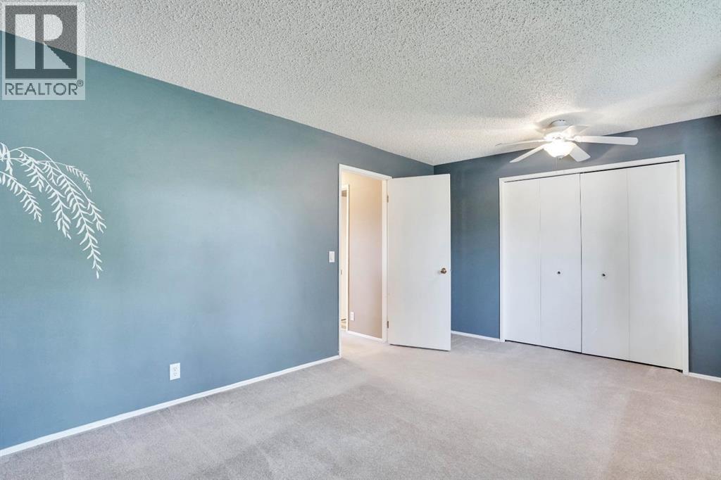 Single Family House for Sale in   Bermuda Drive NW Beddington Heights Calgary 