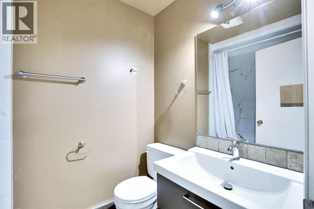 Single Family House for Sale in   Bermuda Drive NW Beddington Heights Calgary 
