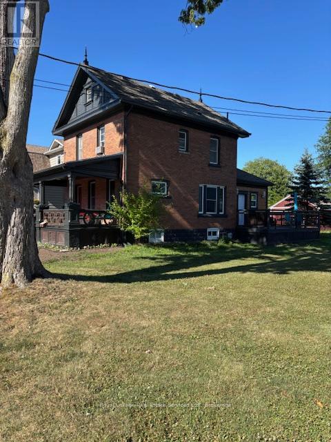 Photo 11 of 25 Isabel Street, Port Colborne ON