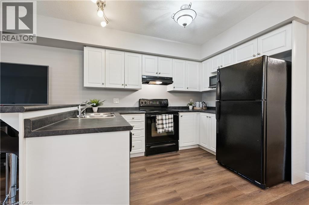 Photo 11 of 50 Howe Drive Unit 9 D, Kitchener ON