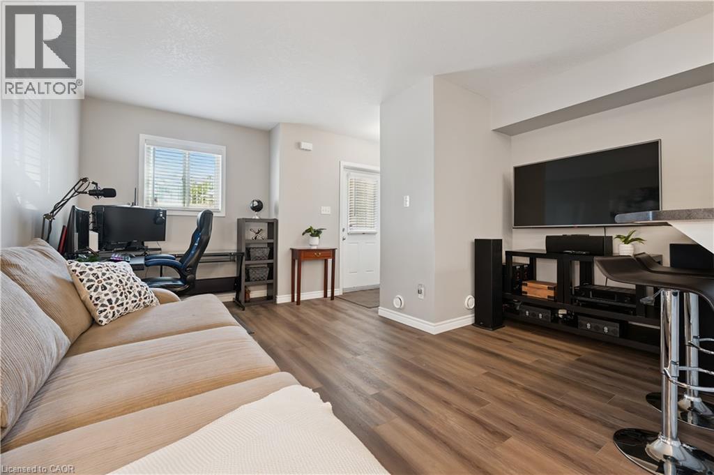 Photo 8 of 50 Howe Drive Unit 9 D, Kitchener ON