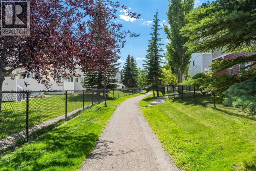 Single Family House for Sale in  Country Village Circle NE Country Hills Village Calgary 