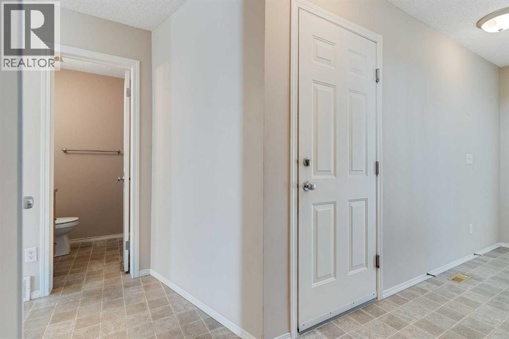 Single Family House for Sale in  Country Village Circle NE Country Hills Village Calgary 
