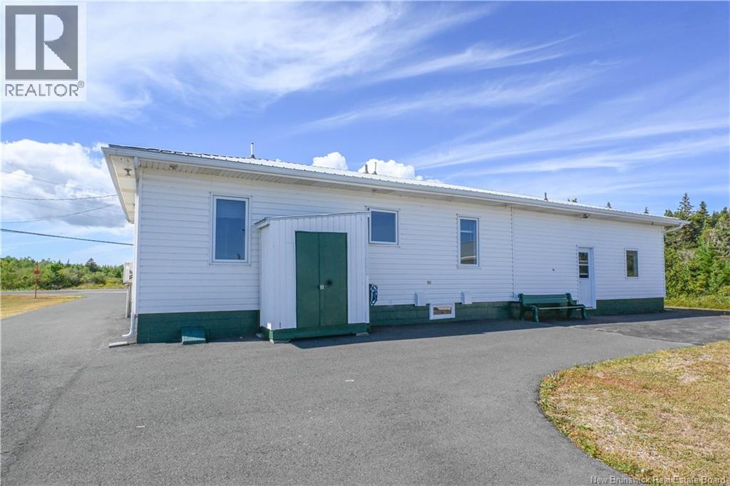 Photo 6 of 1518 De La Mer Boulevard, Saintmariesaintraphael NB