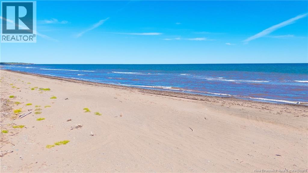 Photo 35 of 1518 De La Mer Boulevard, Saintmariesaintraphael NB