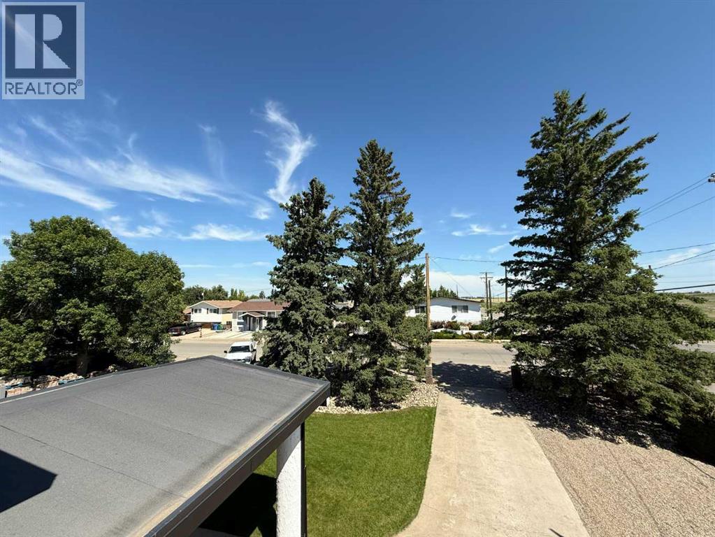 Photo 40 of 1236 40 Avenue N, Lethbridge AB