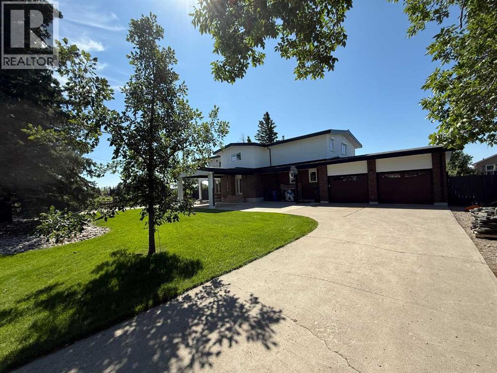 Photo 14 of 1236 40 Avenue N, Lethbridge AB