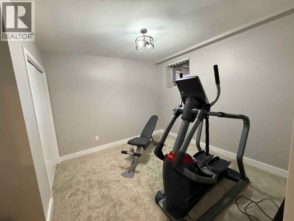 Photo 6 of 1236 40 Avenue N, Lethbridge AB