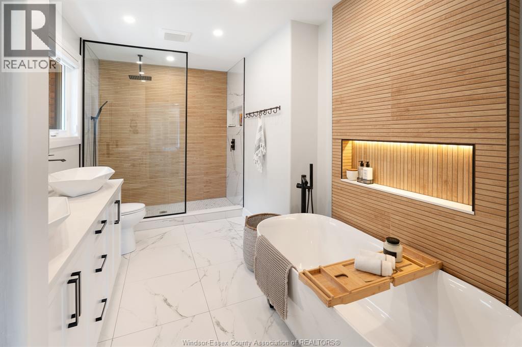Photo 48 of 1049 Woodland, Lakeshore ON