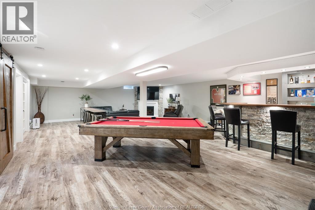 Photo 15 of 1049 Woodland, Lakeshore ON