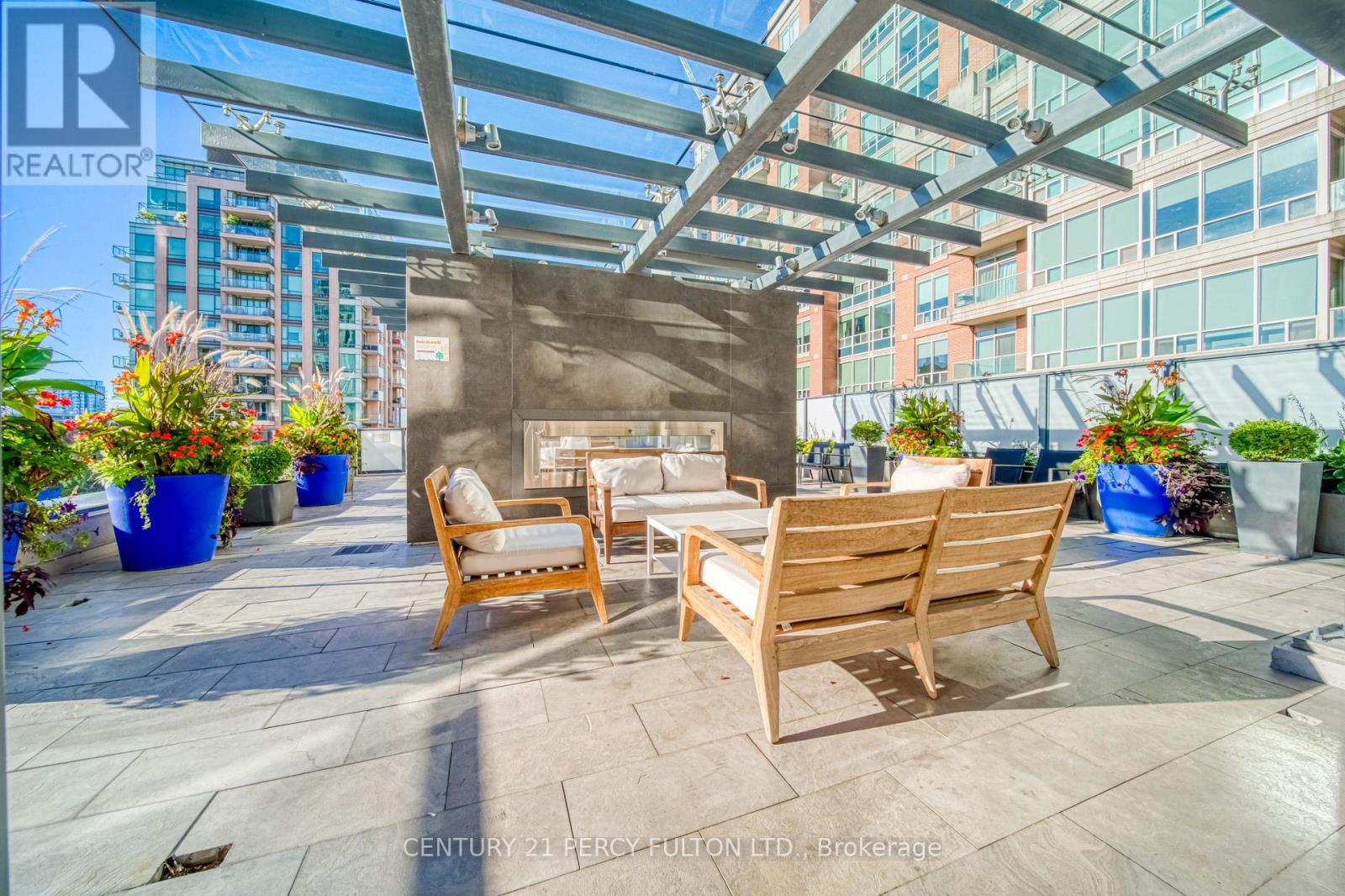 Photo 14 of 904 88 Cumberland Street, Toronto ON