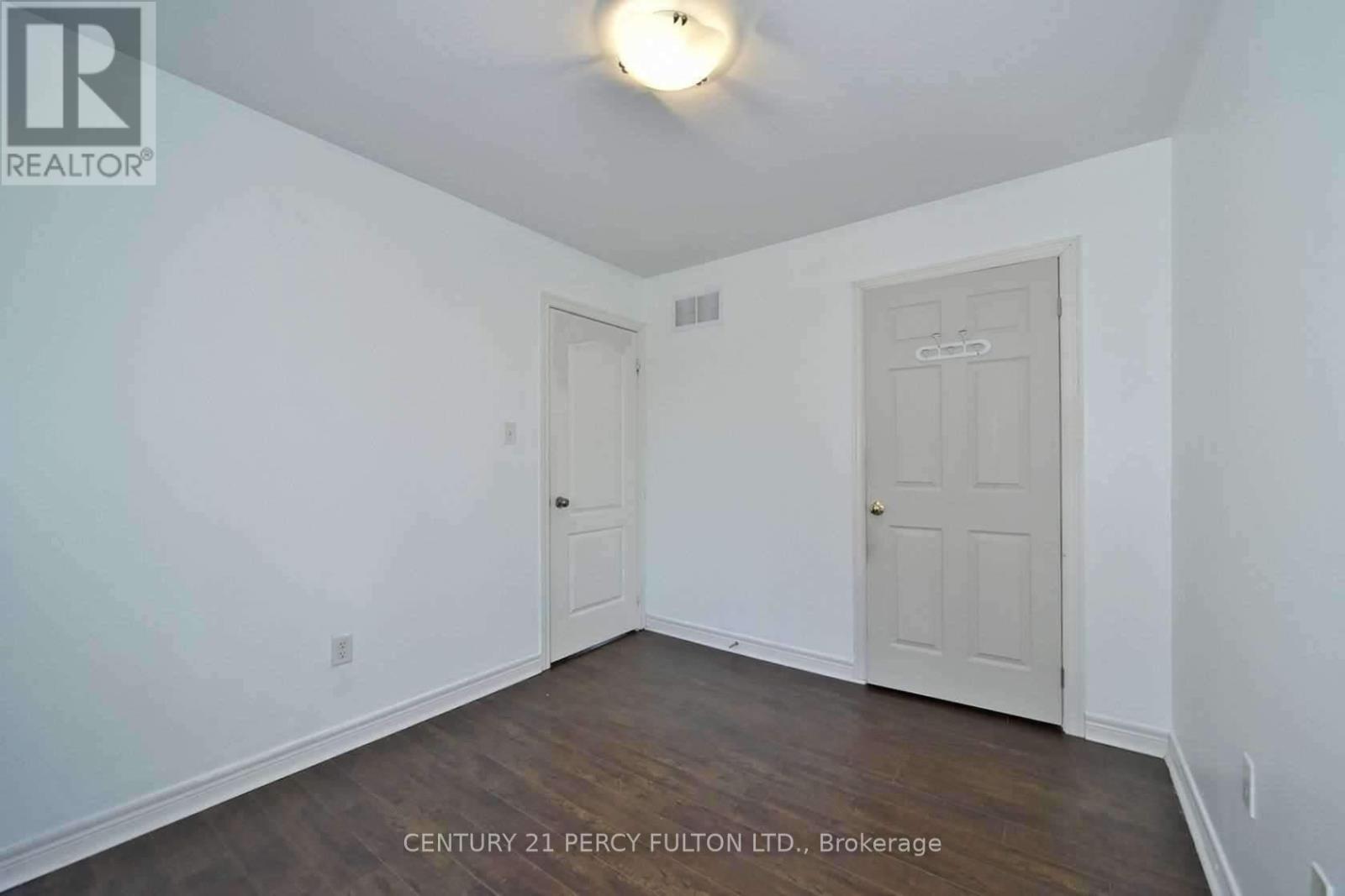 Photo 22 of 65 Aldonschool Court, Ajax ON