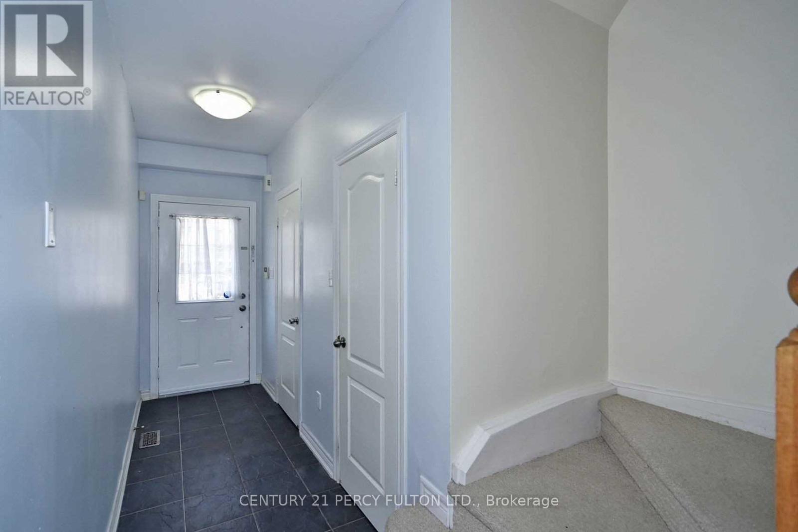 Photo 3 of 65 Aldonschool Court, Ajax ON