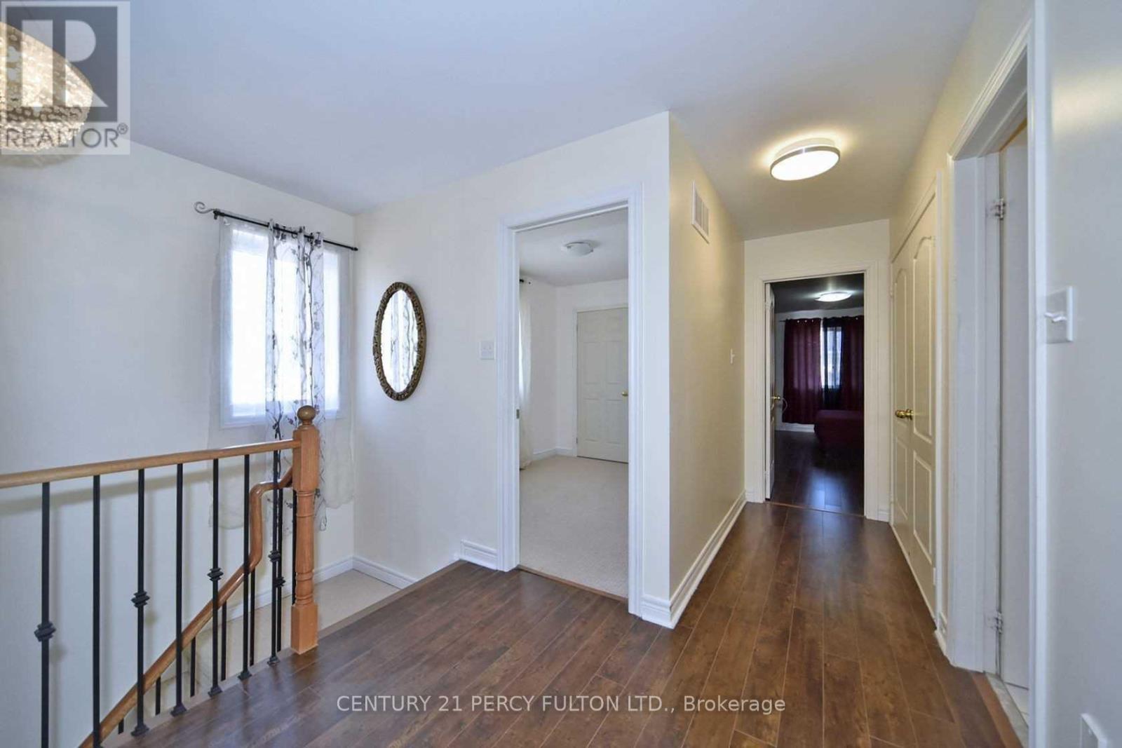 Photo 15 of 65 Aldonschool Court, Ajax ON