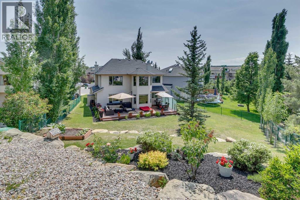 Single Family House for Sale in  Sienna Park Court SW Signal Hill Calgary 