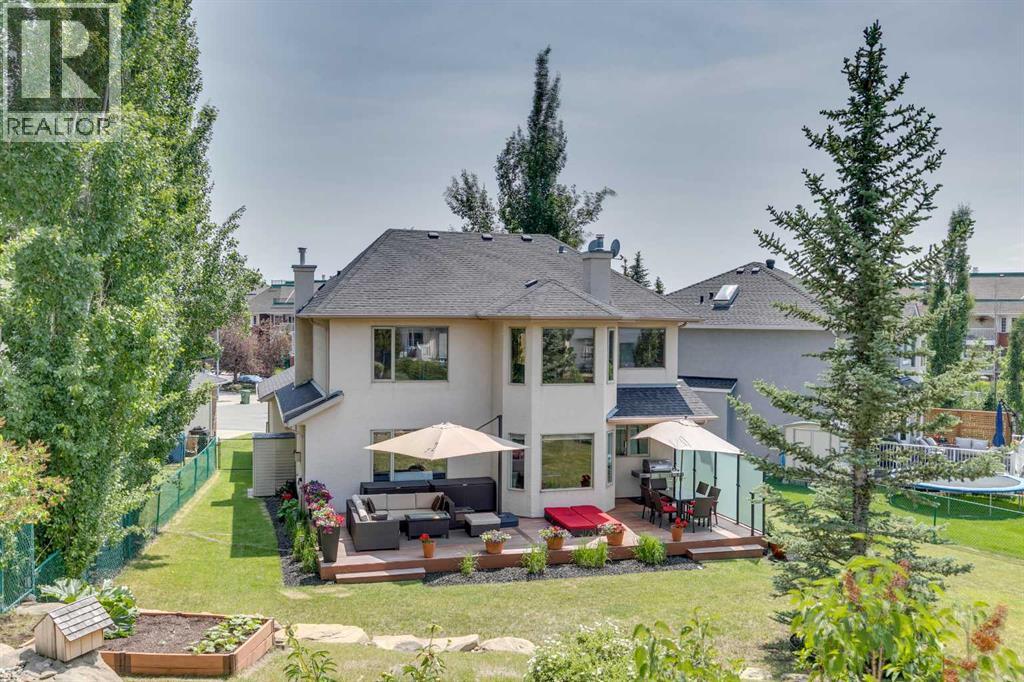 Single Family House for Sale in  Sienna Park Court SW Signal Hill Calgary 