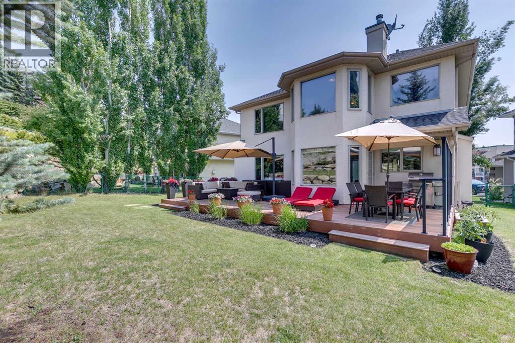 Single Family House for Sale in  Sienna Park Court SW Signal Hill Calgary 