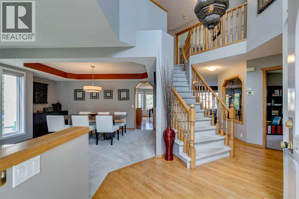 Single Family House for Sale in  Sienna Park Court SW Signal Hill Calgary 