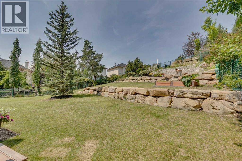 Single Family House for Sale in  Sienna Park Court SW Signal Hill Calgary 