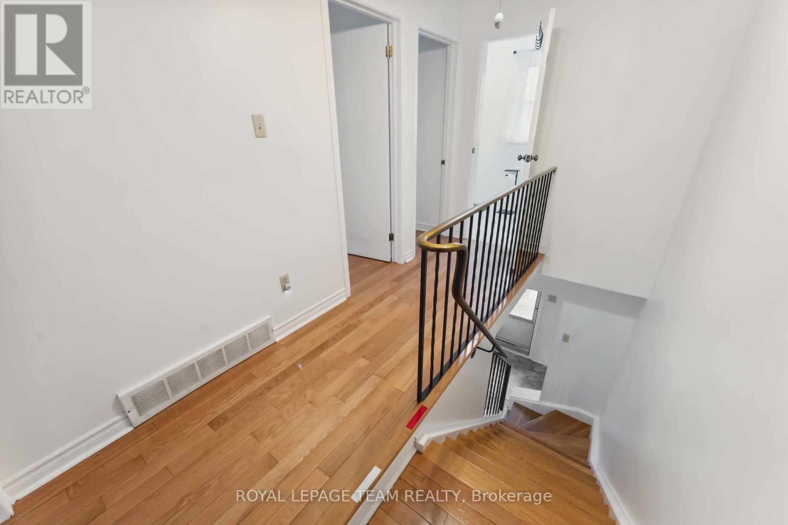 Photo 22 of 6351 St Louis Drive, Ottawa ON