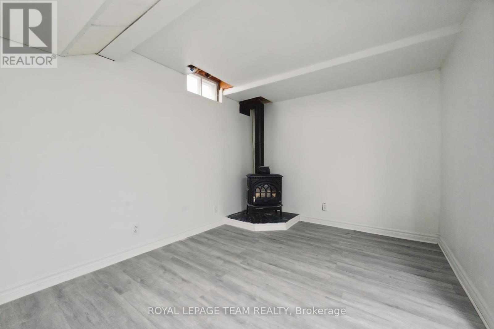 Photo 38 of 6351 St Louis Drive, Ottawa ON