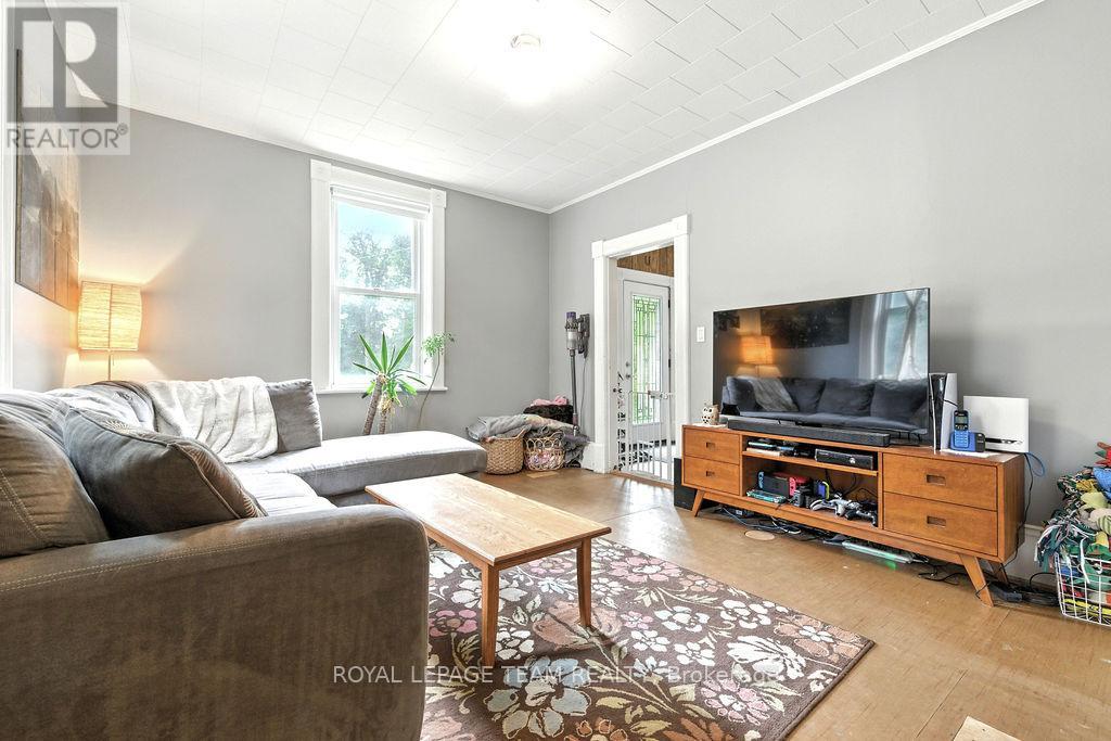 Photo 1 of 191 Dalkeith Street, Mississippi Mills ON